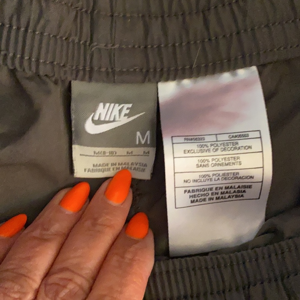Nike pants - Picture 2 of 3